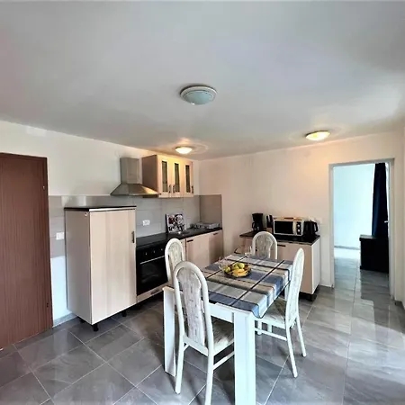 Melek Apartman Medulin Kültér fotó