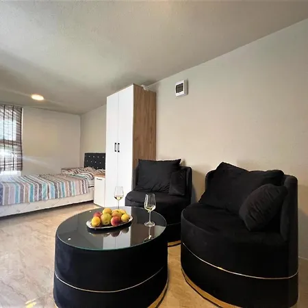 Melek Apartman Medulin Kültér fotó