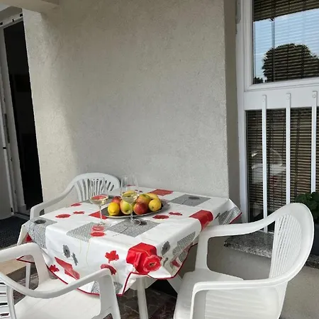 Melek Apartman Medulin Kültér fotó