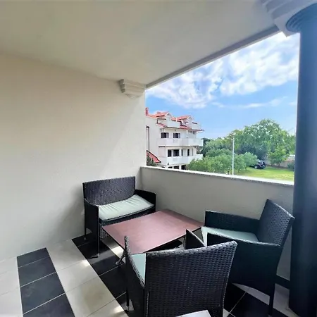 Melek Apartman Medulin Kültér fotó