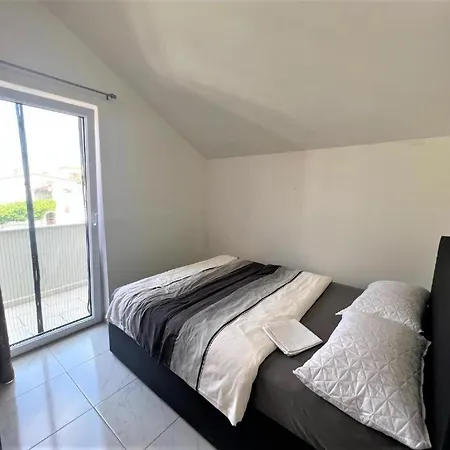Melek Apartman Medulin Kültér fotó