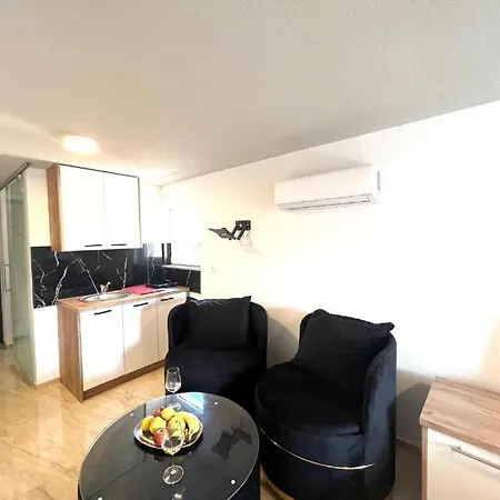 Melek Apartman Medulin Kültér fotó