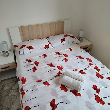 Melek Apartman Medulin Kültér fotó