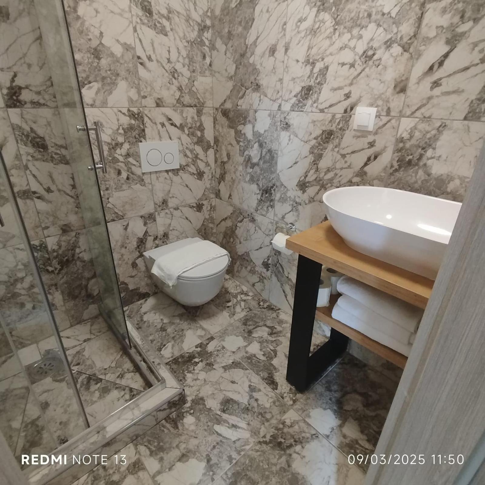 Apartman Melek *
